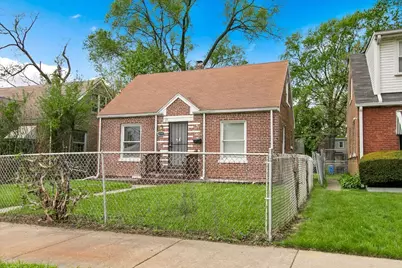 12908 S Wallace Street, Chicago, IL 60628 - Photo 2