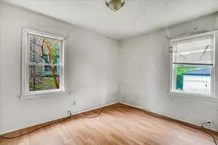 12908 S Wallace St, Chicago, IL 60628 - Photo 10
