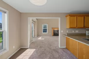4618 Copper Ridge Rd, Champaign, IL 61822 - Photo 16