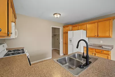 4618 Copper Ridge Road, Champaign, IL 61822 - Photo 18