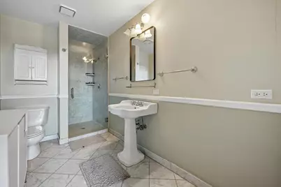 1725 W North Avenue #402, Chicago, IL 60622 - Photo 14