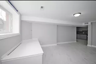 6322 N Francisco Ave, Chicago, IL 60659 - Photo 2
