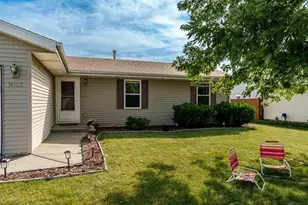 14723 Hunters Way, South Beloit, IL 61080 - Photo 2