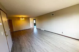 1472 Carol Ct, Palatine, IL 60074 - Photo 10