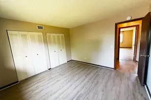 1472 Carol Ct, Palatine, IL 60074 - Photo 4