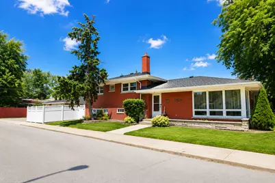 10158 S Talman Avenue, Chicago, IL 60655 - Photo 2