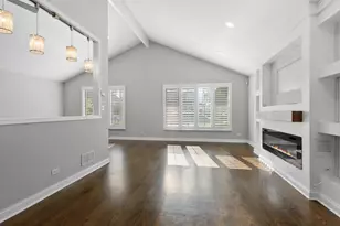 10633 S Whipple St, Chicago, IL 60655 - Photo 6
