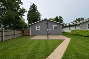 3217 Gabriel Ave, Zion, IL 60099 - Photo 12