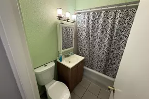 4812 S Elizabeth St, Chicago, IL 60609 - Photo 12