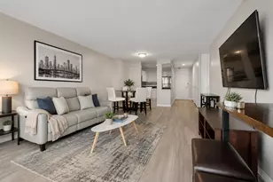 [Address not provided], Chicago, IL 60614 - Photo 2