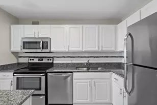 [Address not provided], Chicago, IL 60614 - Photo 6