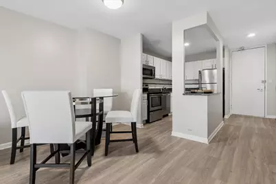 [Address not provided], Chicago, IL 60614 - Photo 4