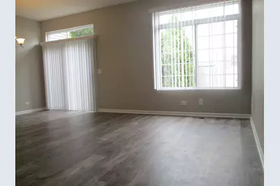 989 Mesa Drive #989, Lake in the Hills, IL 60156 - Photo 12