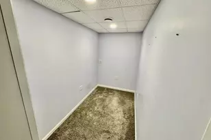 384 Horizon Ln, Dekalb, IL 60115 - Photo 16