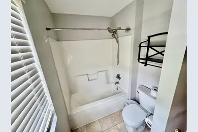 384 Horizon Lane, Dekalb, IL 60115 - Photo 8