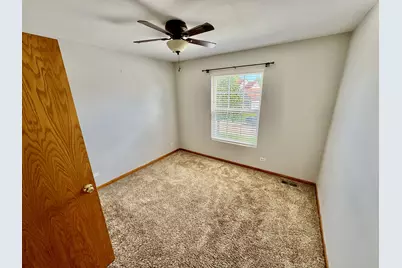 384 Horizon Lane, Dekalb, IL 60115 - Photo 12
