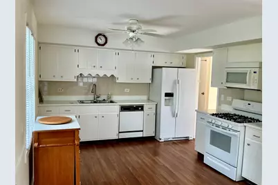840 Heather Lane, Hoffman Estates, IL 60169 - Photo 4