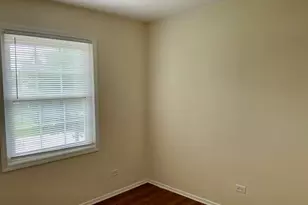 840 Heather Ln, Hoffman Estates, IL 60169 - Photo 8