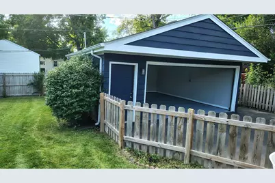 390 E Diane Drive, Buffalo Grove, IL 60089 - Photo 18