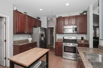 44 Lakebreeze Court, Lake Zurich, IL 60047 - Photo 10