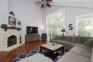 44 Lakebreeze Ct, Lake Zurich, IL 60047 - Photo 6