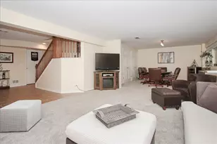 44 Lakebreeze Ct, Lake Zurich, IL 60047 - Photo 26