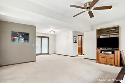 6424 McCullom Lake Road, Wonder Lake, IL 60097 - Photo 10