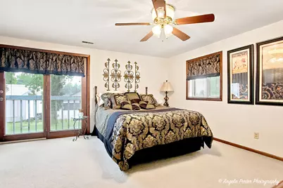 6424 McCullom Lake Road, Wonder Lake, IL 60097 - Photo 24