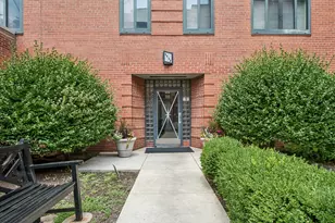 5052 N Marine Dr, Chicago, IL 60640 - Photo 22