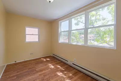 6515 N Maplewood Avenue, Chicago, IL 60645 - Photo 16