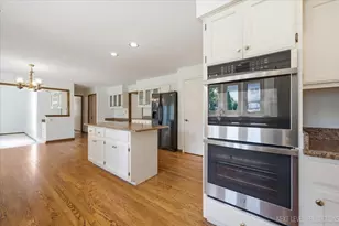 2318 River Woods Dr, Naperville, IL 60565 - Photo 12