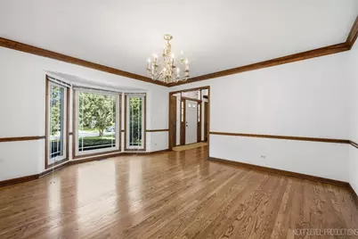 2318 River Woods Drive, Naperville, IL 60565 - Photo 10