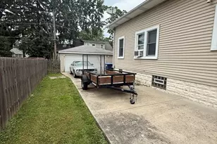 1682 Van Buren Ave, Des Plaines, IL 60018 - Photo 20