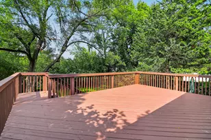 730 Hillcrest Blvd, Hoffman Estates, IL 60169 - Photo 20