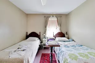 2908 W Birchwood Ave, Chicago, IL 60645 - Photo 24