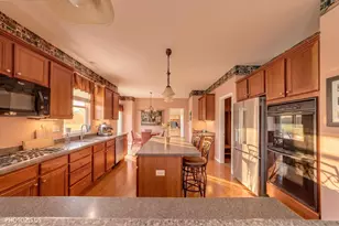 157 Primrose Ln, Bartlett, IL 60103 - Photo 22