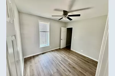 203 W Main Street #2, Genoa, IL 60135 - Photo 4
