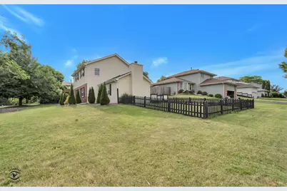 8348 Adbeth Avenue, Woodridge, IL 60517 - Photo 6