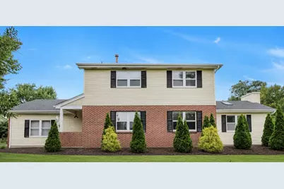 8348 Adbeth Avenue, Woodridge, IL 60517 - Photo 1
