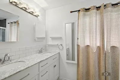3146 E Newcastle Court, Waukegan, IL 60087 - Photo 10