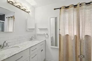3146 E Newcastle Ct, Waukegan, IL 60087 - Photo 10
