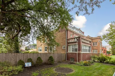 4019 W Wellington Avenue, Chicago, IL 60641 - Photo 2