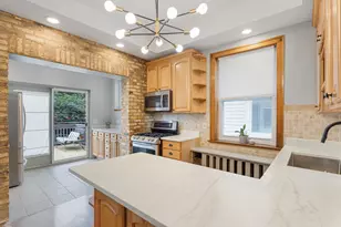 4019 W Wellington Ave, Chicago, IL 60641 - Photo 18