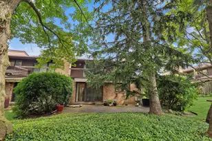 1728 Wildberry Dr, Glenview, IL 60025 - Photo 34
