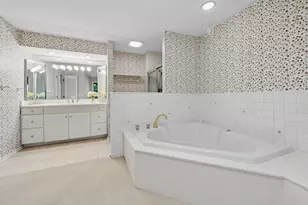 1728 Wildberry Dr, Glenview, IL 60025 - Photo 20