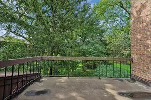 1728 Wildberry Dr, Glenview, IL 60025 - Photo 22