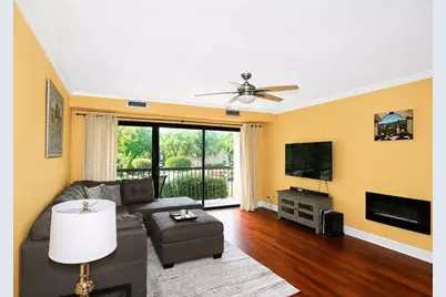 1103 N Mill Street #104, Naperville, IL 60563 - Photo 4