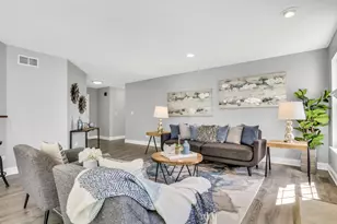38312 Imperial Ln, Beach Park, IL 60087 - Photo 8
