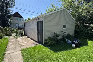 609 E 89th St, Chicago, IL 60619 - Photo 22