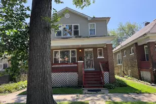 609 E 89th St, Chicago, IL 60619 - Photo 2